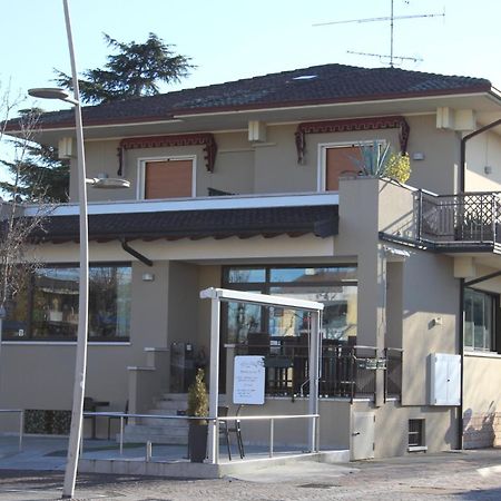 Hotel Margherita Meuble Sirmione Dış mekan fotoğraf