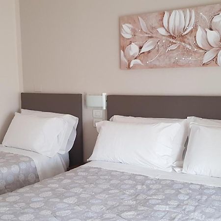 Hotel Margherita Meuble Sirmione Dış mekan fotoğraf