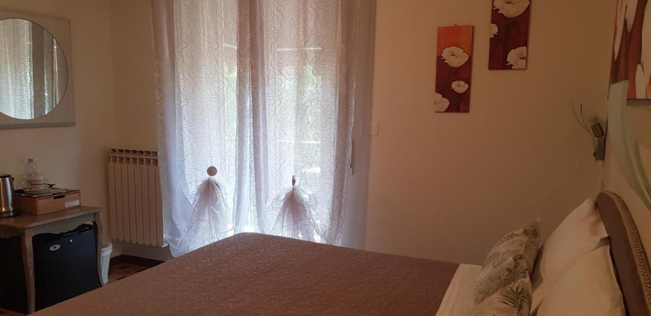 Hotel Margherita Meuble Sirmione Dış mekan fotoğraf