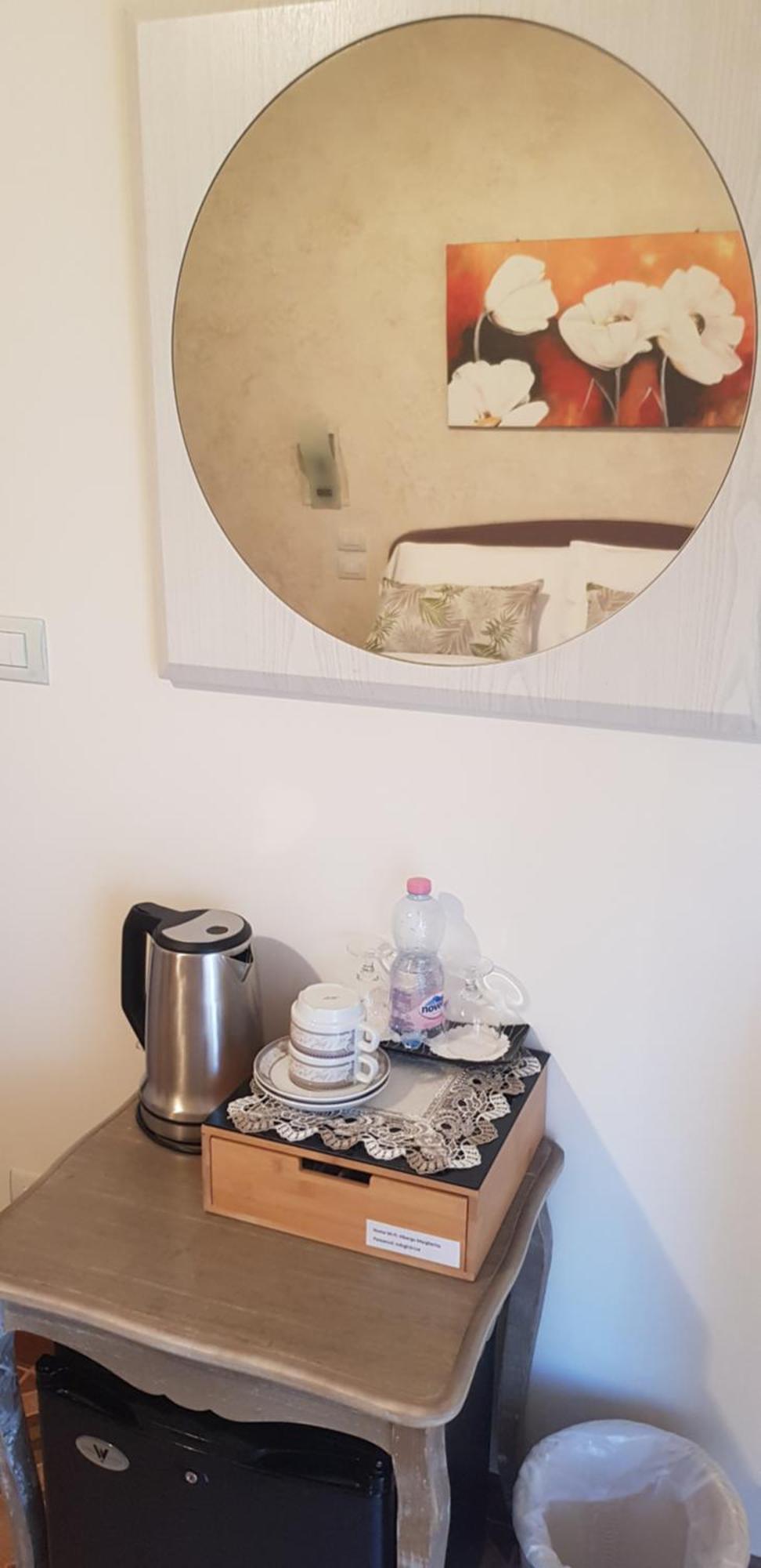 Hotel Margherita Meuble Sirmione Oda fotoğraf