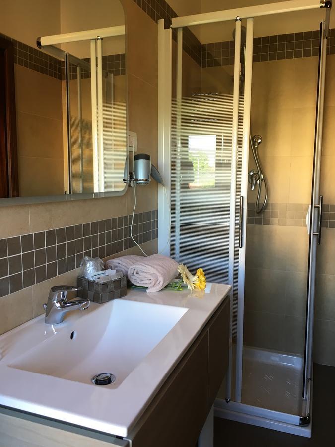 Hotel Margherita Meuble Sirmione Dış mekan fotoğraf