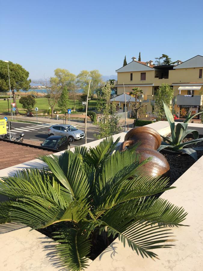 Hotel Margherita Meuble Sirmione Dış mekan fotoğraf