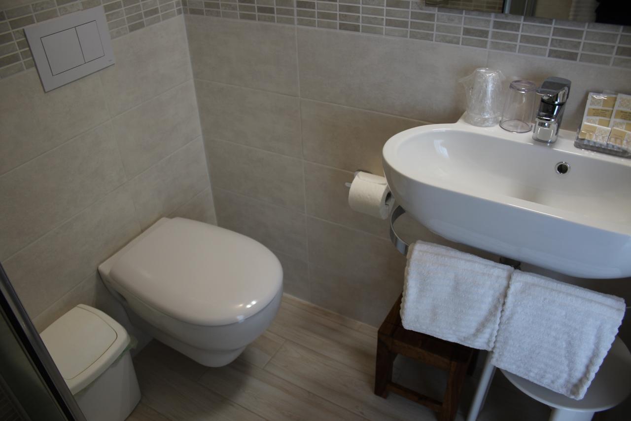 Hotel Margherita Meuble Sirmione Dış mekan fotoğraf